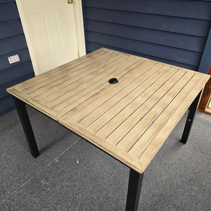 outdoor【希少】INOUT「Cross Table」 Style Selections Square Outdoor Bistro Table 26.57-in W x